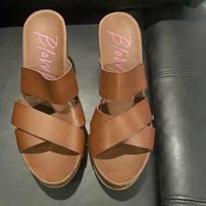 Brown wedges with straps